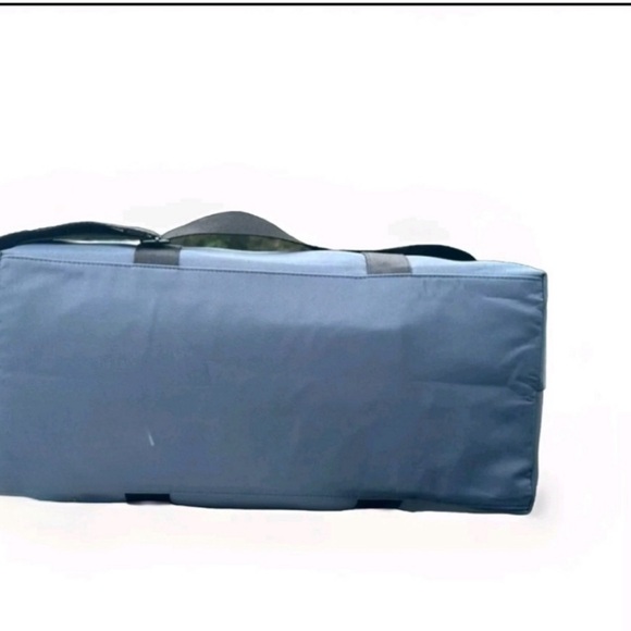 Coach Fragrance Duffle slate blue Weekender Carry-on Gym Shoulder / Hand Bag New - Picture 7 of 7